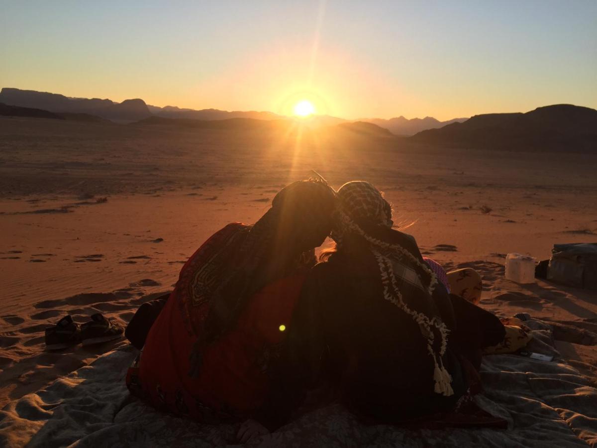 Wadi Rum-Bedouin Tents And Jeep Tours Exterior photo