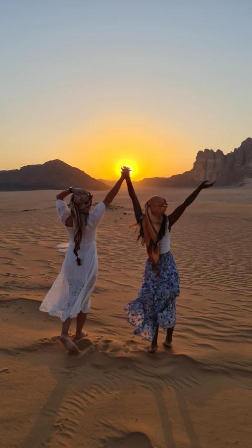 Wadi Rum-Bedouin Tents And Jeep Tours Exterior photo