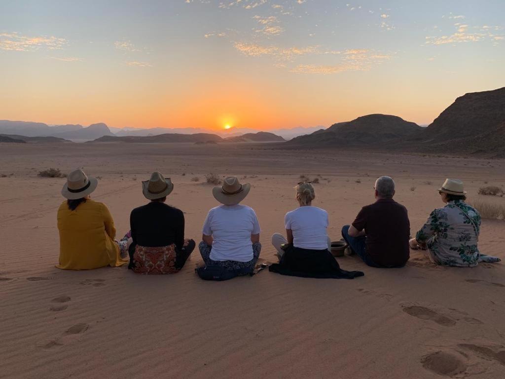 Wadi Rum-Bedouin Tents And Jeep Tours Exterior photo